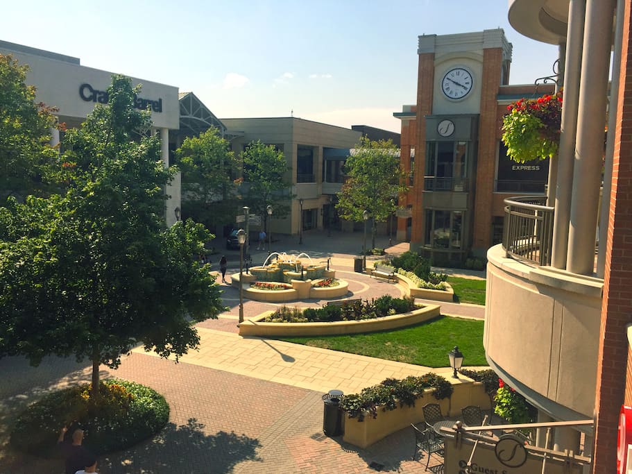View from the heart of the mall