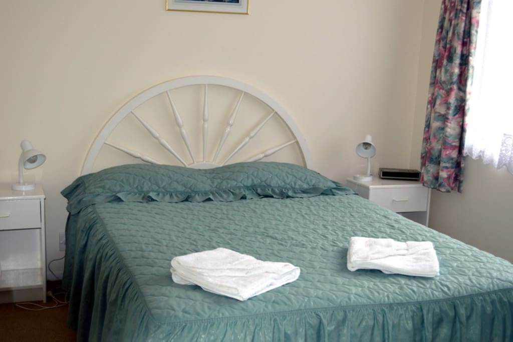 Queen bed