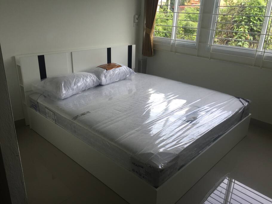 6" bed size