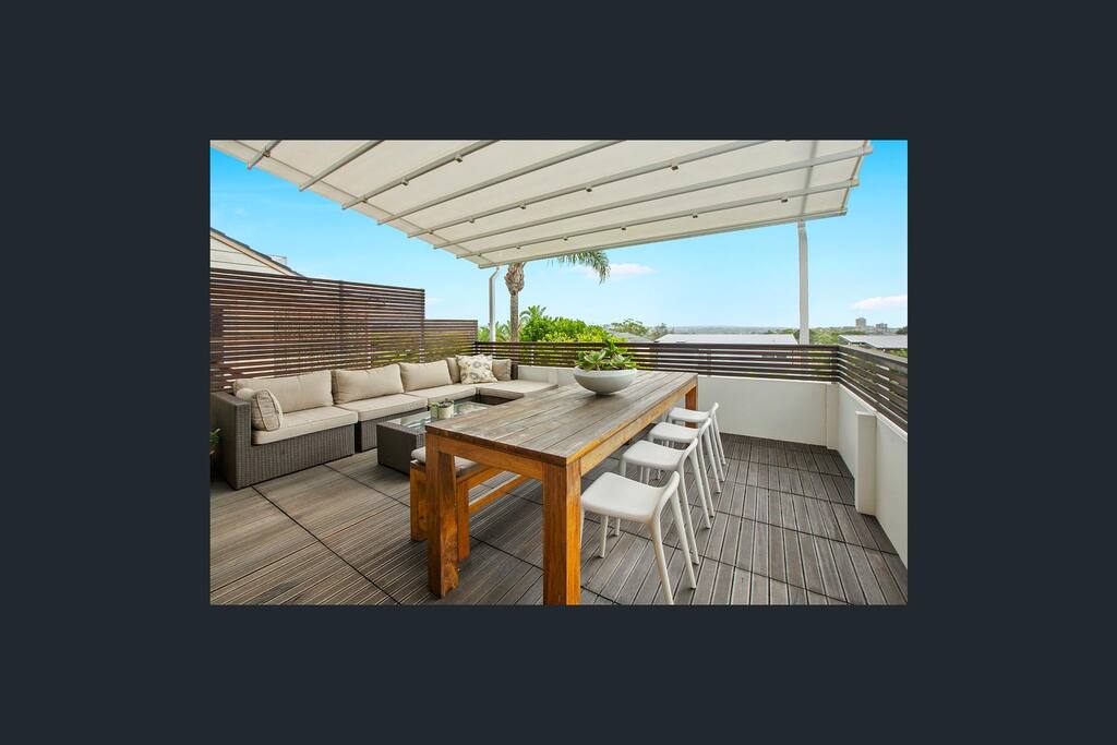 Upstairs Deck