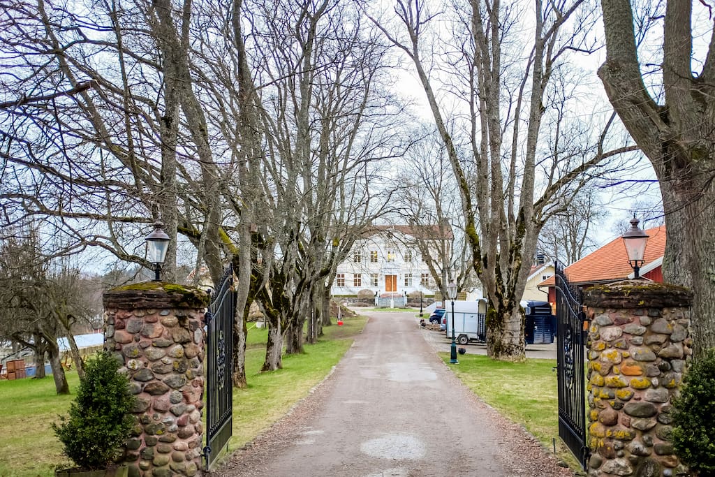 The best Airbnb in Stockholm. Literally live in your own century old castle.