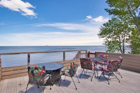 Lake Superior Beach House - .04mi to Canal Park