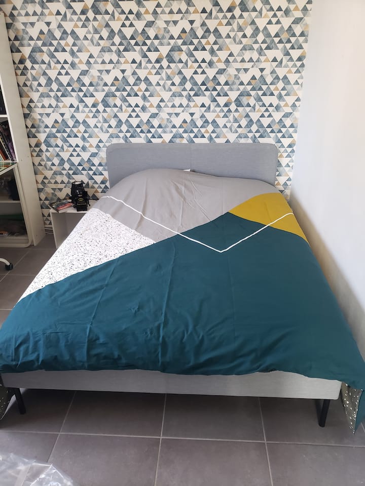 Soba s bračnim krevetom