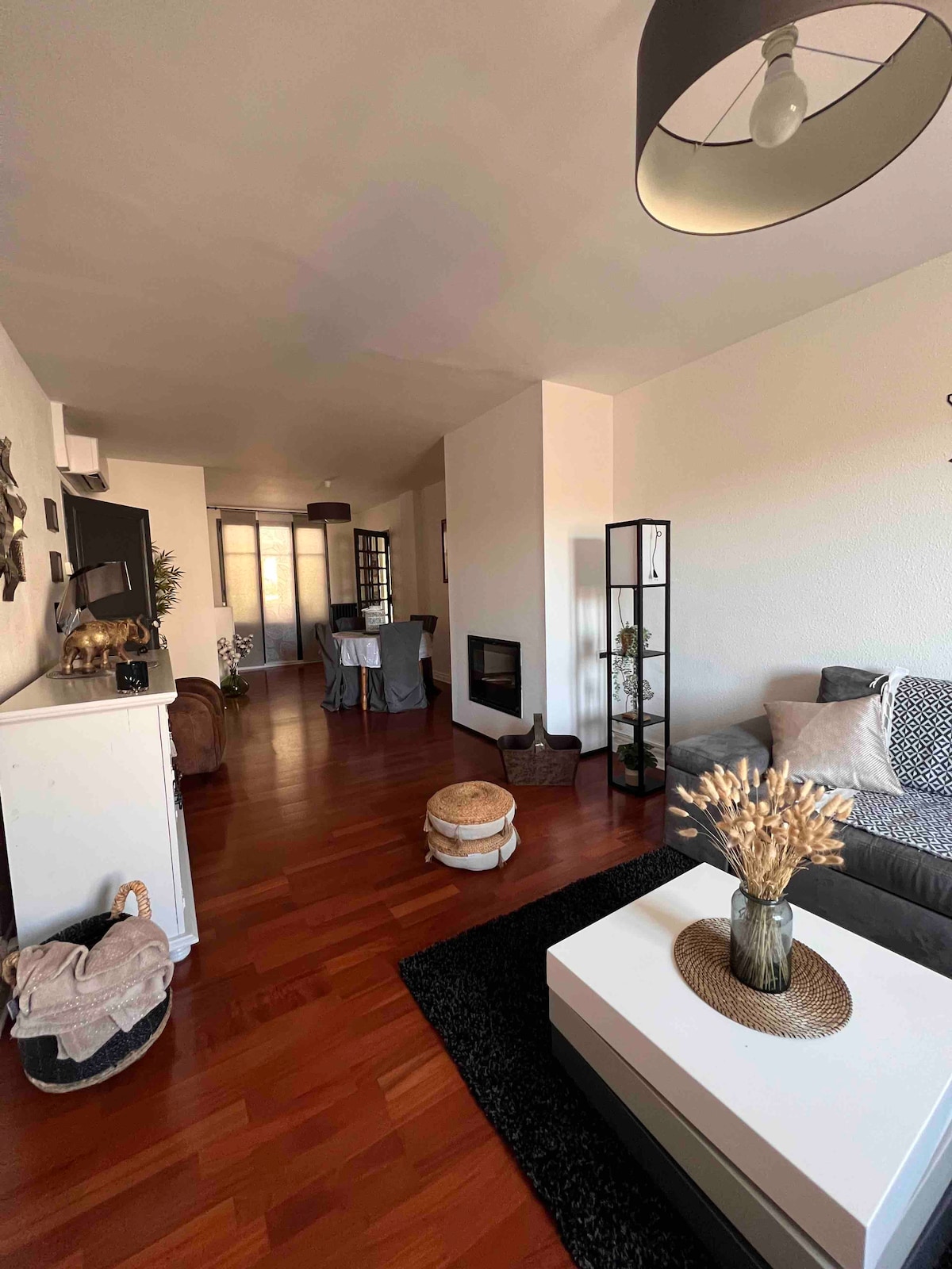 Propiedad de Airbnb exitosa: Spacious townhouse en Castelnaudary