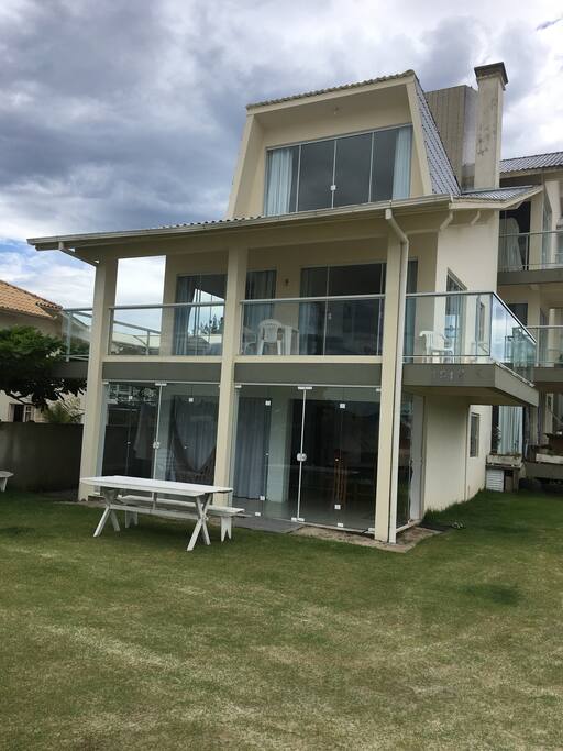 Foto frontal da casa