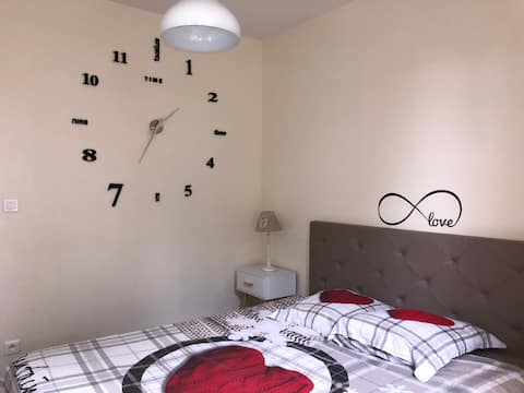 2-room apartment Chevreuse Valley/Versailles