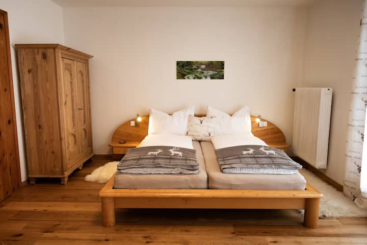 חדר שינה גדול, מיטה שלישית זמינה