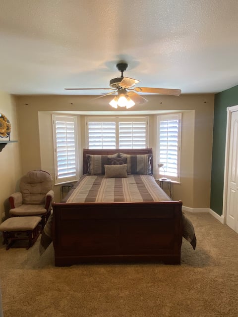 Peaceful and Cozy Providence Place