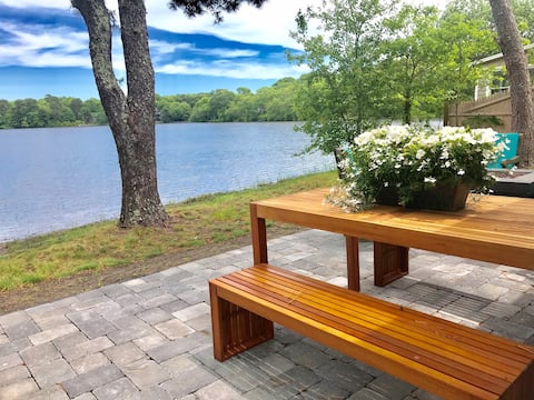 gorgeous waterfront cottage w/4kayaks and 2 SUPs