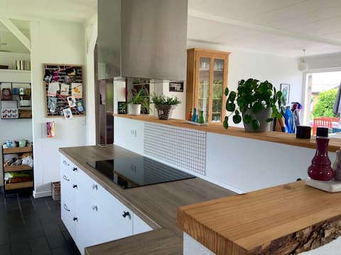 Cozy and child-friendly house in the middle of Stege