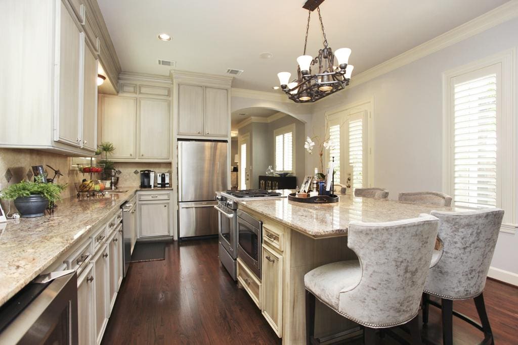 Functional kitchen with wine cooler, microwave, oven