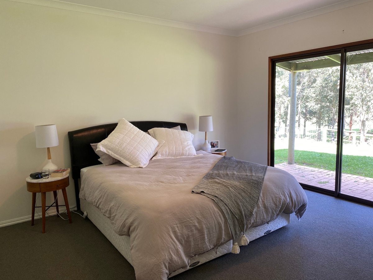 ห้องนอนใหญ่ 