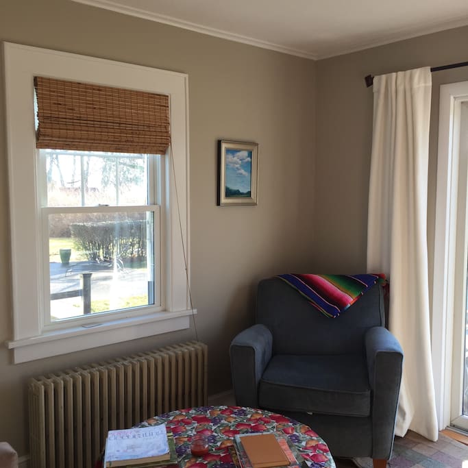 sitting room facing water