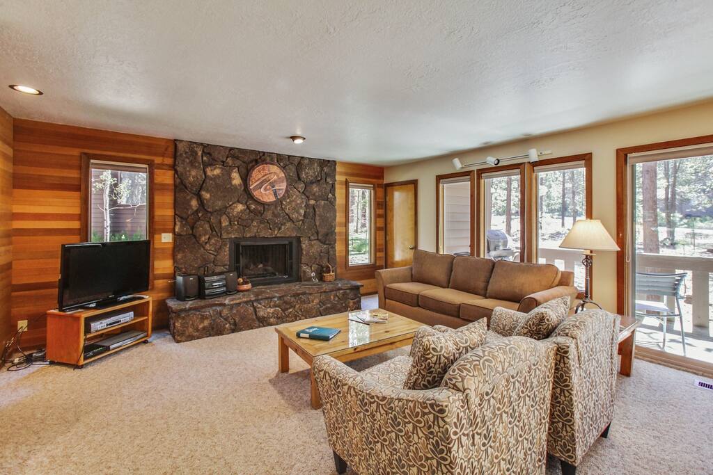 Screen,TV,Television,Indoors,Room
