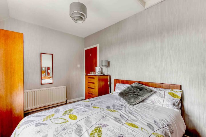 غرفة نوم مزدوجة 