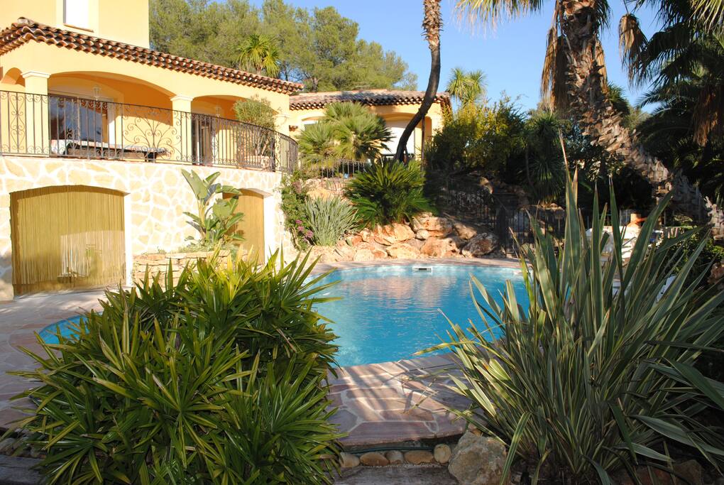 villa vue de gauche