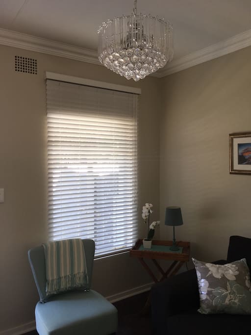 Beautifully decorated lounge.