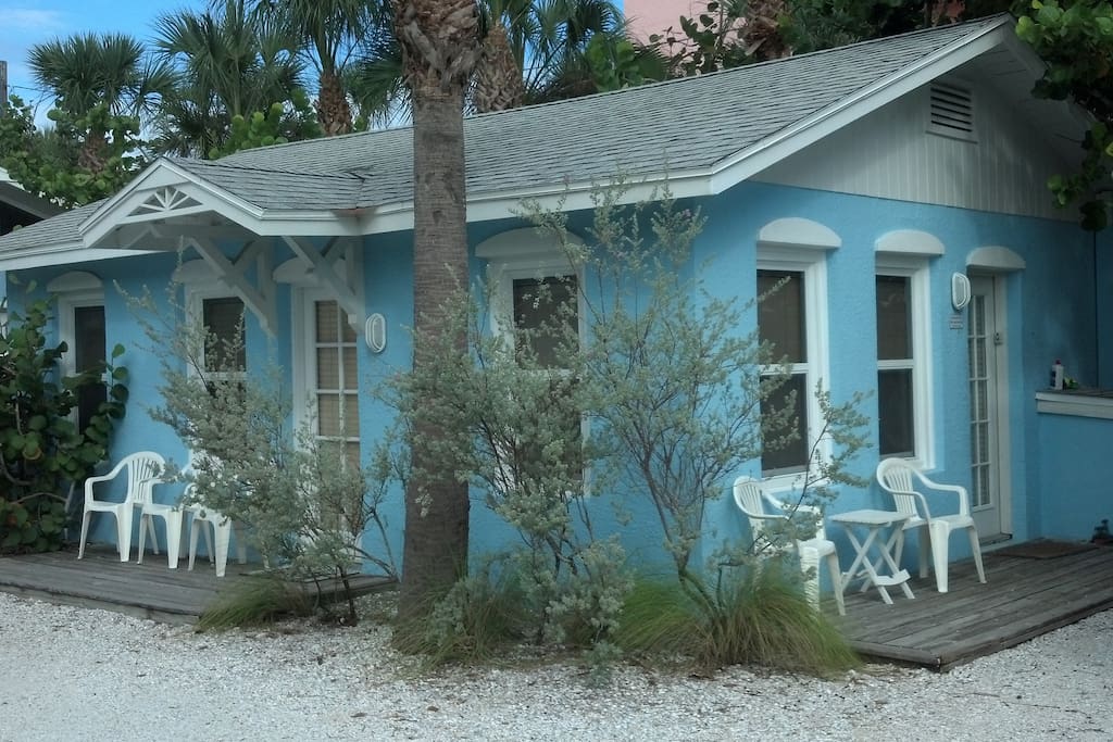 Blue Heron Cottage 5 Cottages For Rent In Indian Rocks Beach