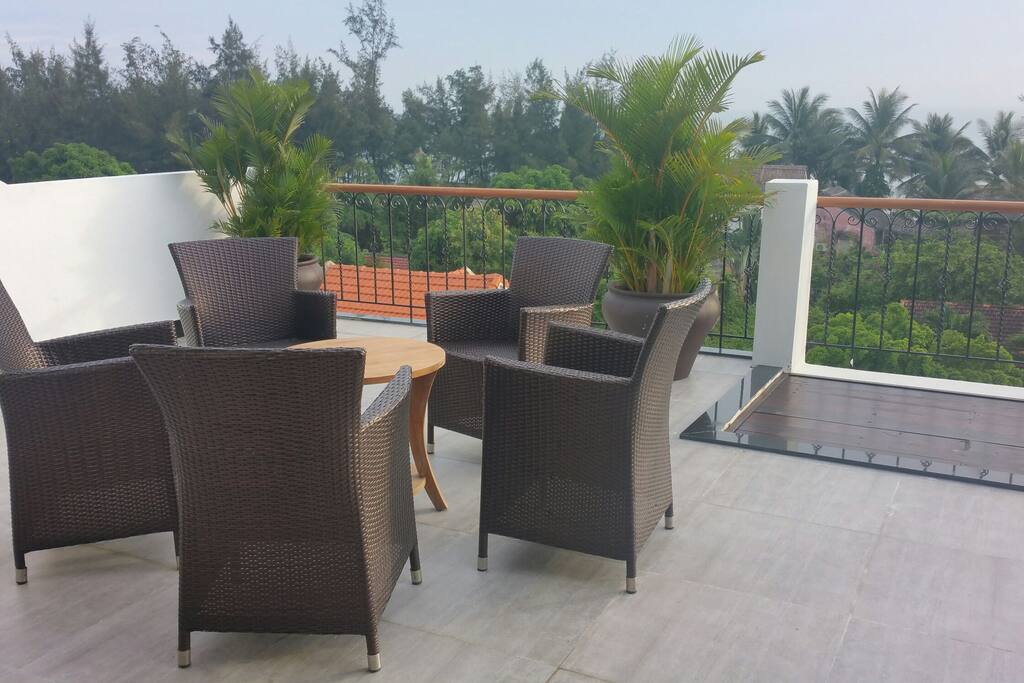 Khu vực trên tầng thượng