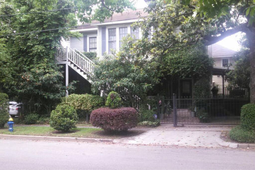 Street view of Greeley Gardens Manor.