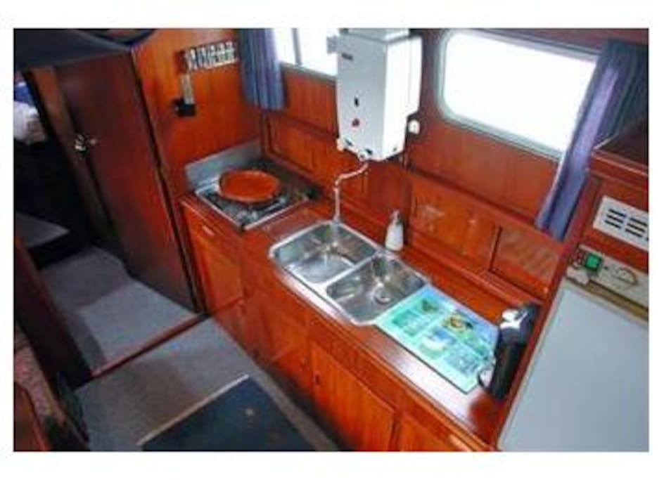 kitchen / galley