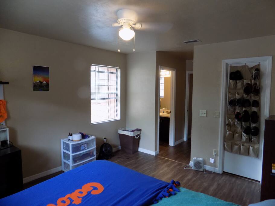 Upstairs Bedroom 2