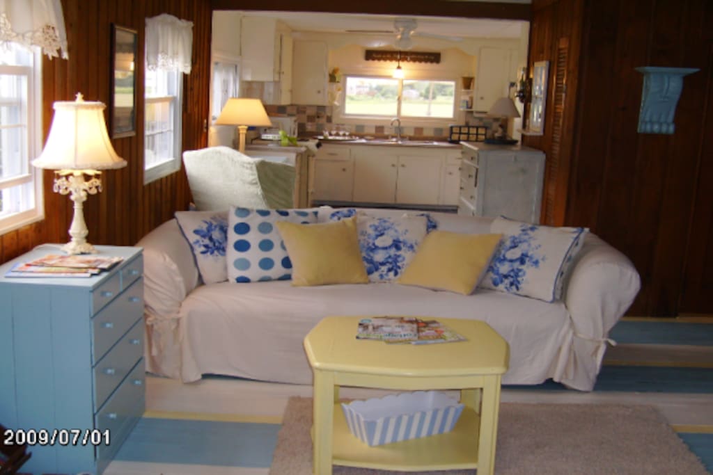 Living area into kitchen