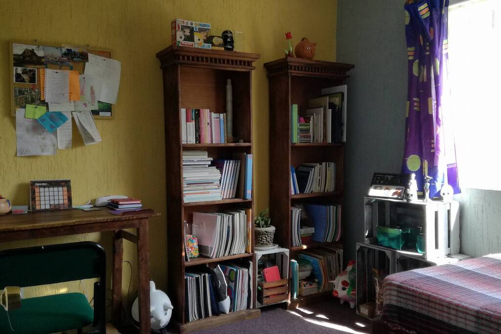 Habitación para un huesped/room for a guest