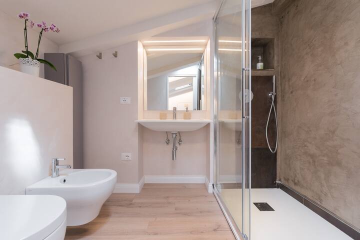 Looking for the perfect stay Florence? Here it is gallery image 4