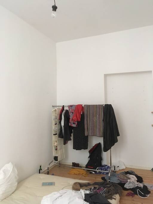 your room 2 - less messy for u