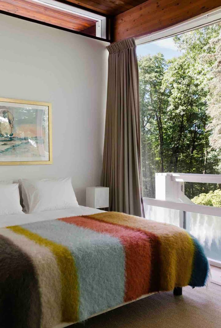 photo: @nickglimenakis