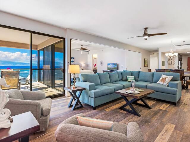 Panoramic Views right on a Sandy Swimmable Beach gallery image 3