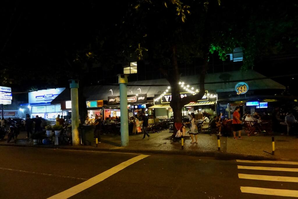 Vida Noturna nas proximidades
