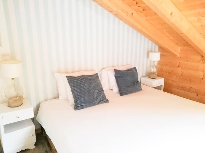 Guest suite in Óbidos · ★4.94 · 1 bedroom · 1 bed · 1 private bath
