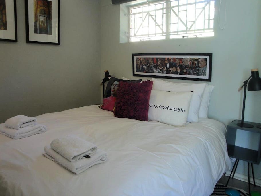 Queen size bed