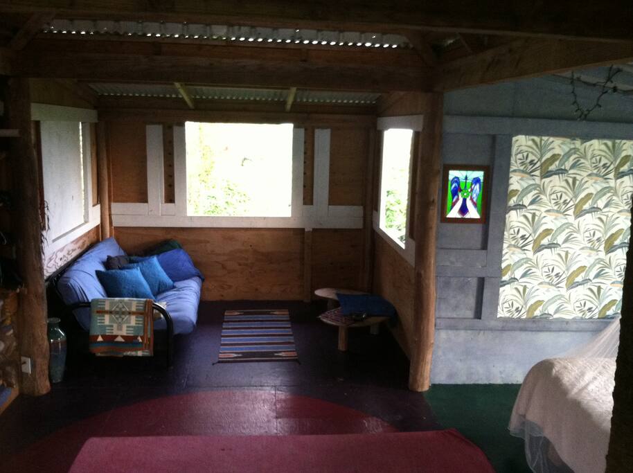 space to relax or sleep 2 more!