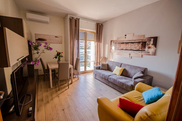 LONGINVM DOMUS ROMANVM