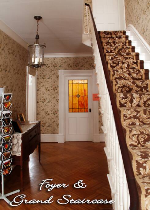 Grand Foyer