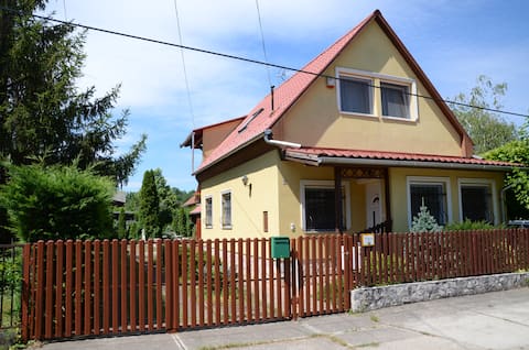 Missy Apartman