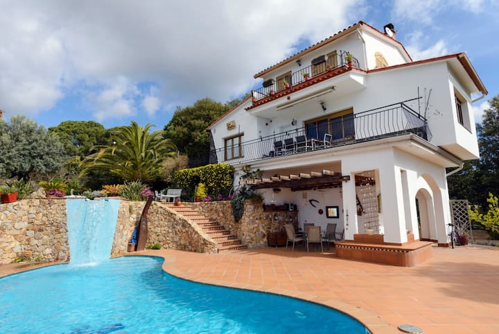 Pool, Garden And Great Views - Costa Brava