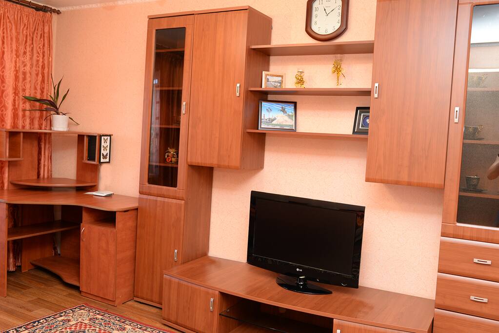 ЖК телевизор