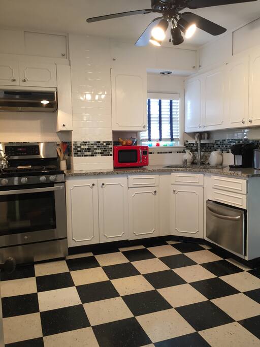 Remodeled granite countertop kitchen