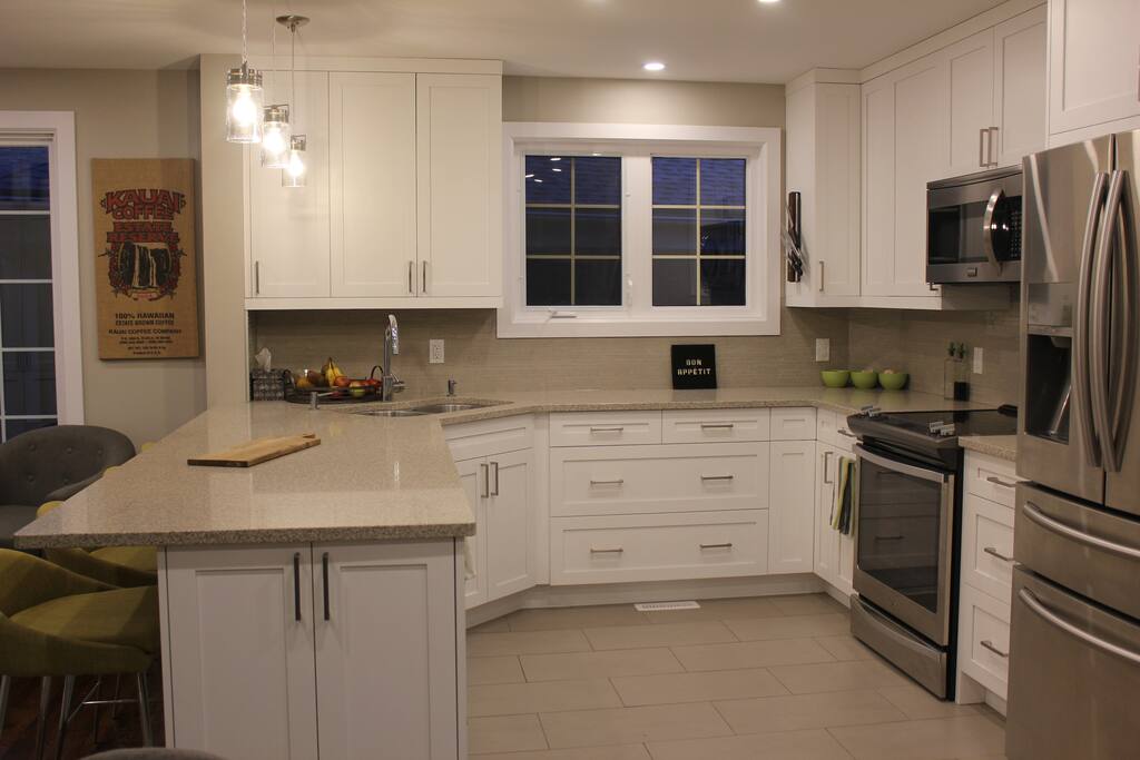 Lots of room for a family to cook together