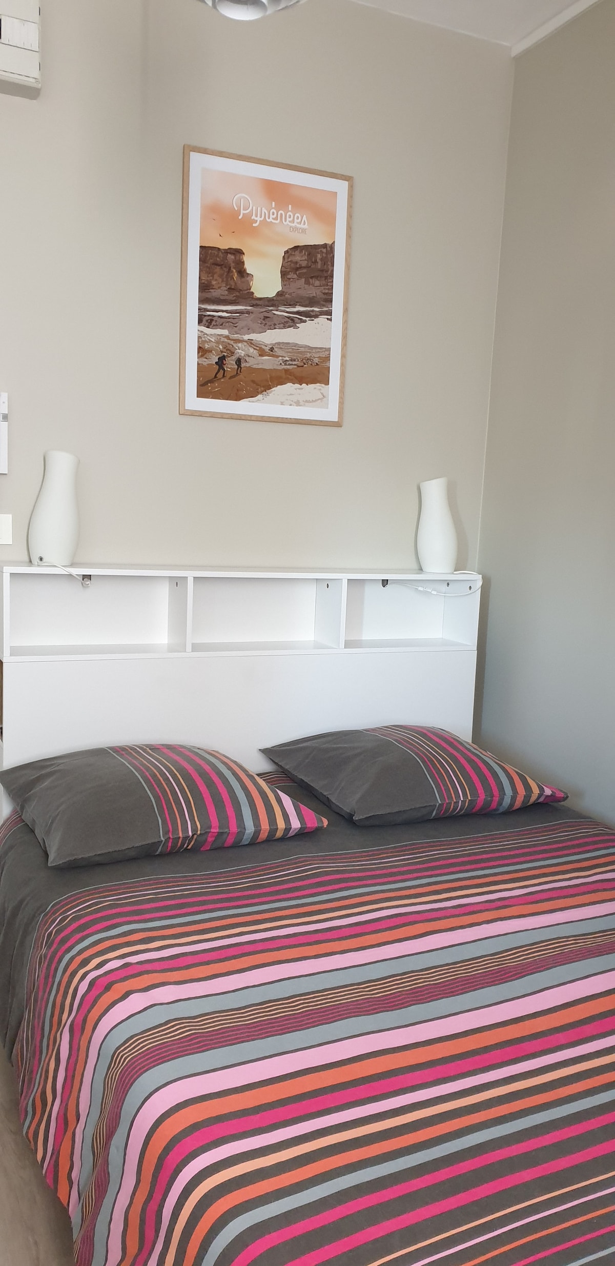 Cozy room in Tarbes in Tarbes, Occitanie, France - Airbnb