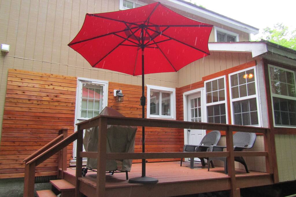 Super Nice Deck Area to have great BBQ