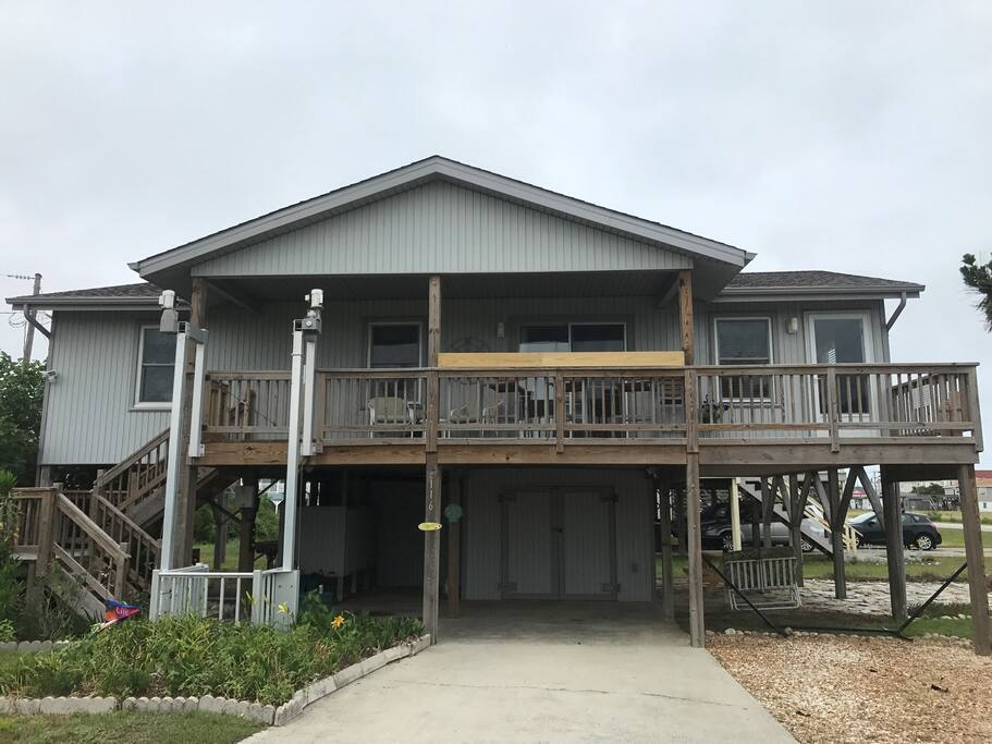 Loo Na C Cottage - Easy Walk to Beach and Restaurants - Cargo Lift - Covered Porch - Picnic Area - Fire Pit