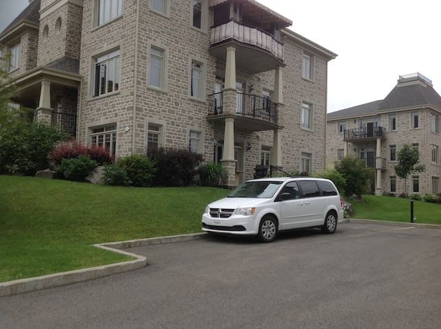 Condo spacieux et confortable Ville de Québec