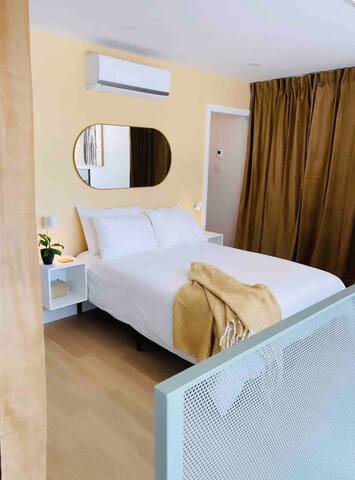 NEW condo with Mezzanine & Rooftop ! gallery image 3