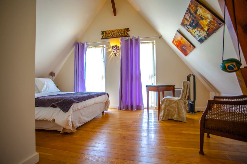 Chambre Sagan up to 2 guests - private bathroom and toilets