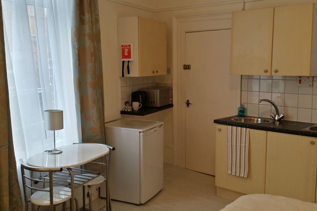 Kitchen area